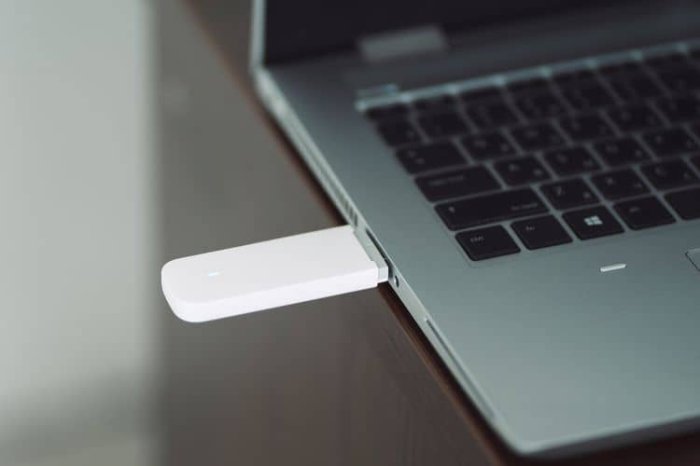 USB adaptér pro zesílení Wi-Fi signálu